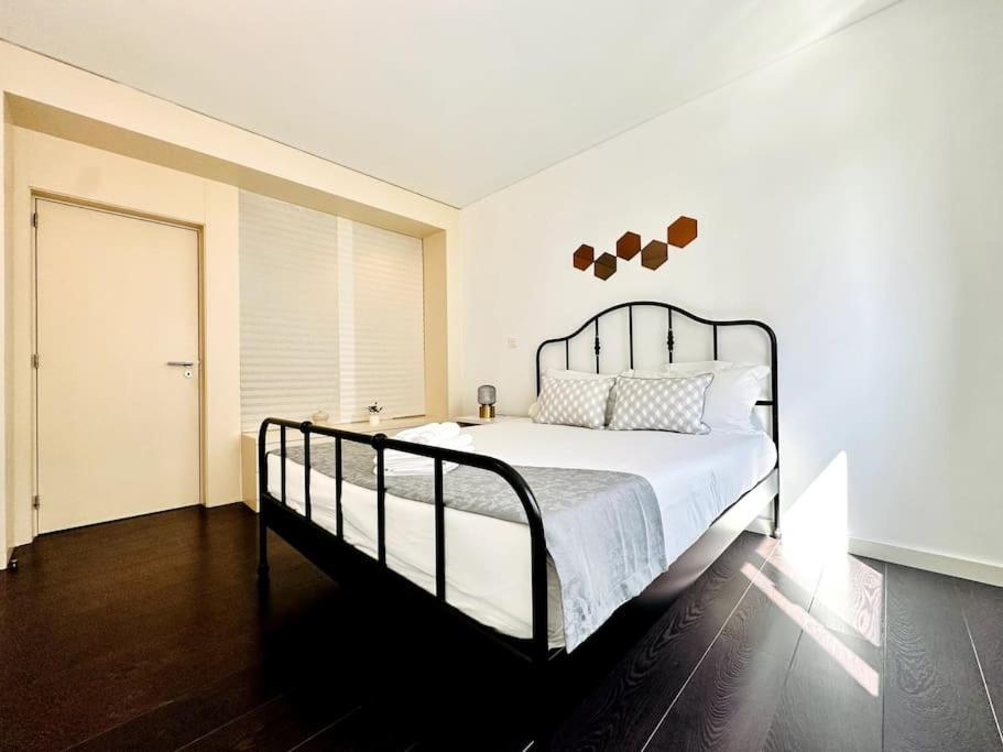 Marina Expo Apartment Lisbon Exterior photo